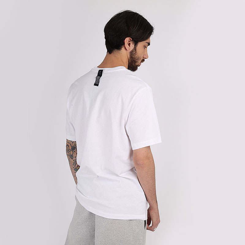 мужская белая футболка Nike Global Tee CV1036-100 - цена, описание, фото 3